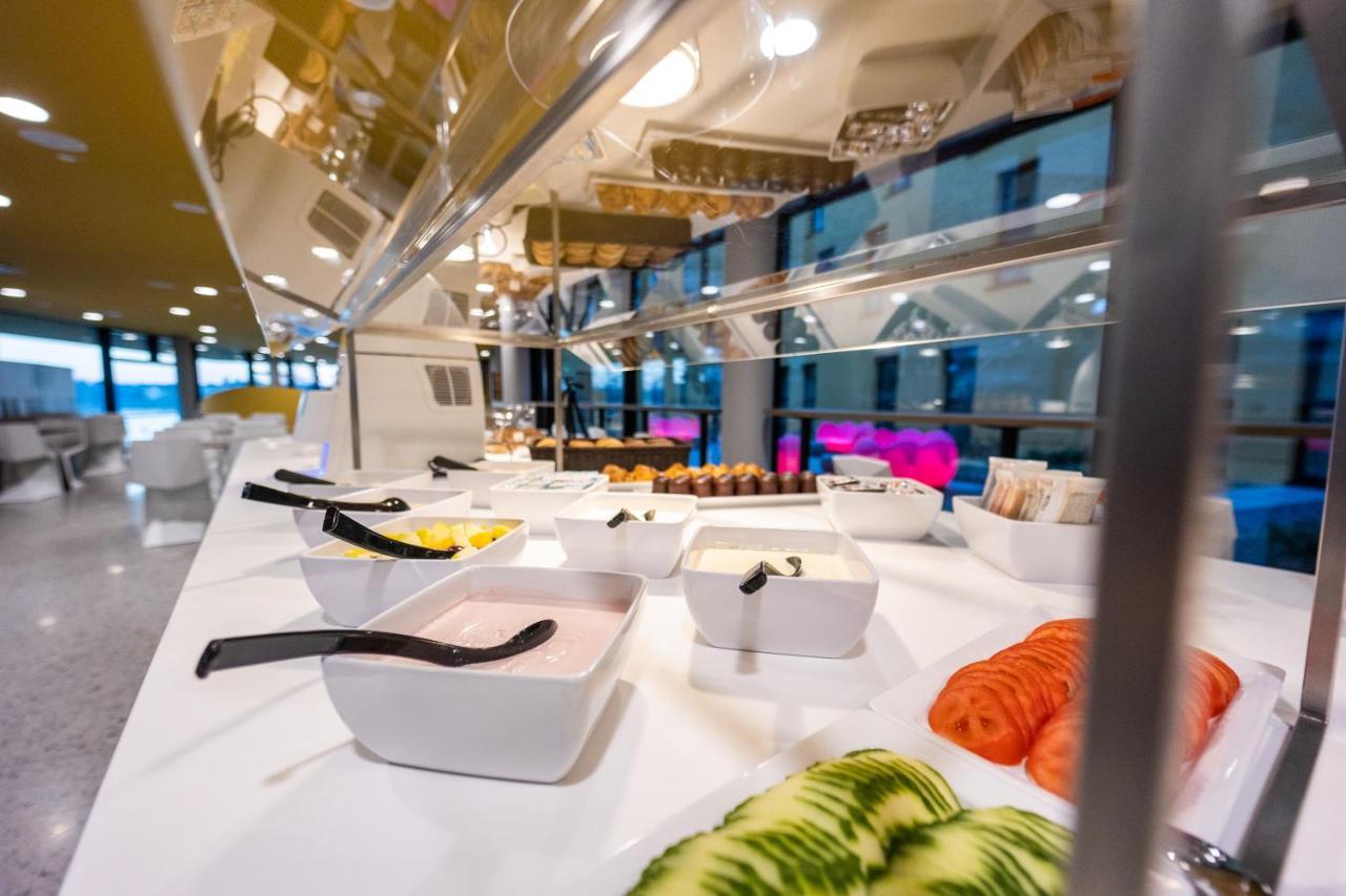Hotel Prize By Radisson, 3*