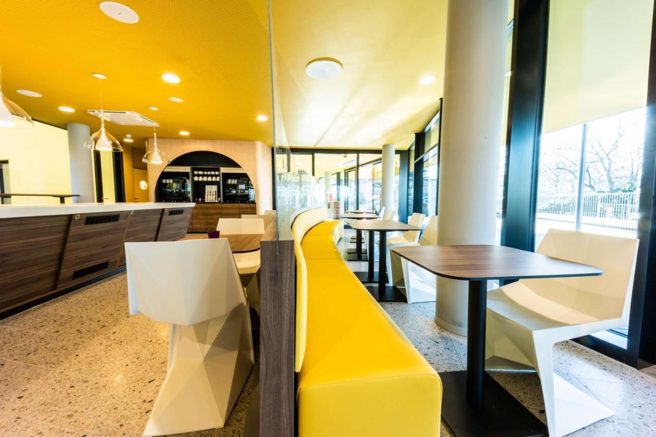 Prizeotel Bonn-city 3*